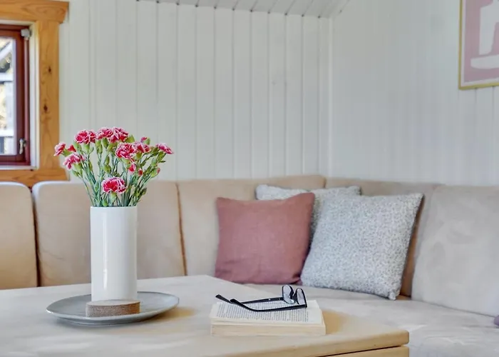 Ferienhaus Aghwith - 1-2km From The Sea By Interhome *